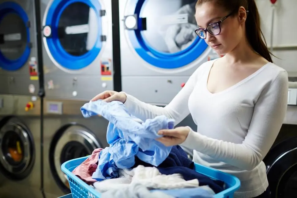 Why Outsourcing Laundry Can Save Your Business Time and Money